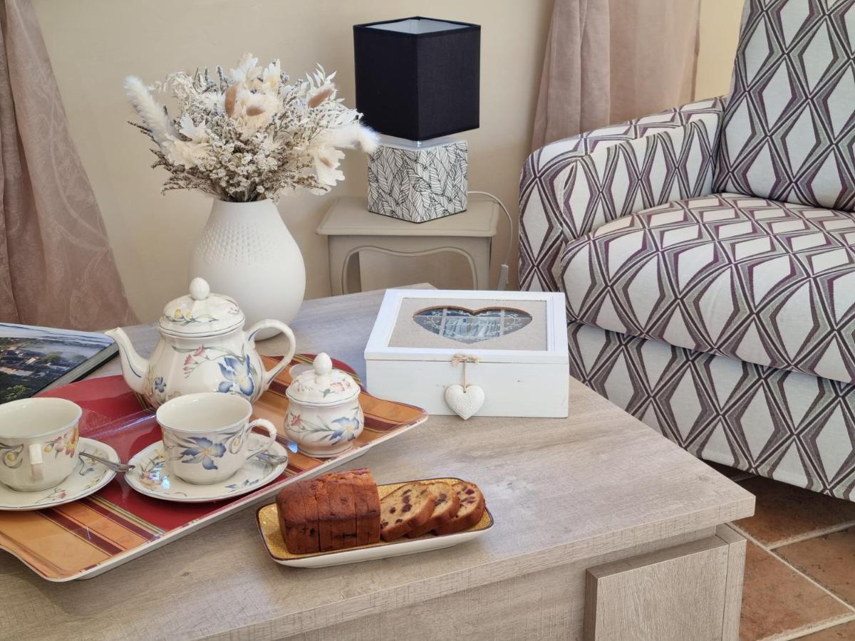 Les Chenes Rouges Bed & Breakfast Veyrines-de-Domme