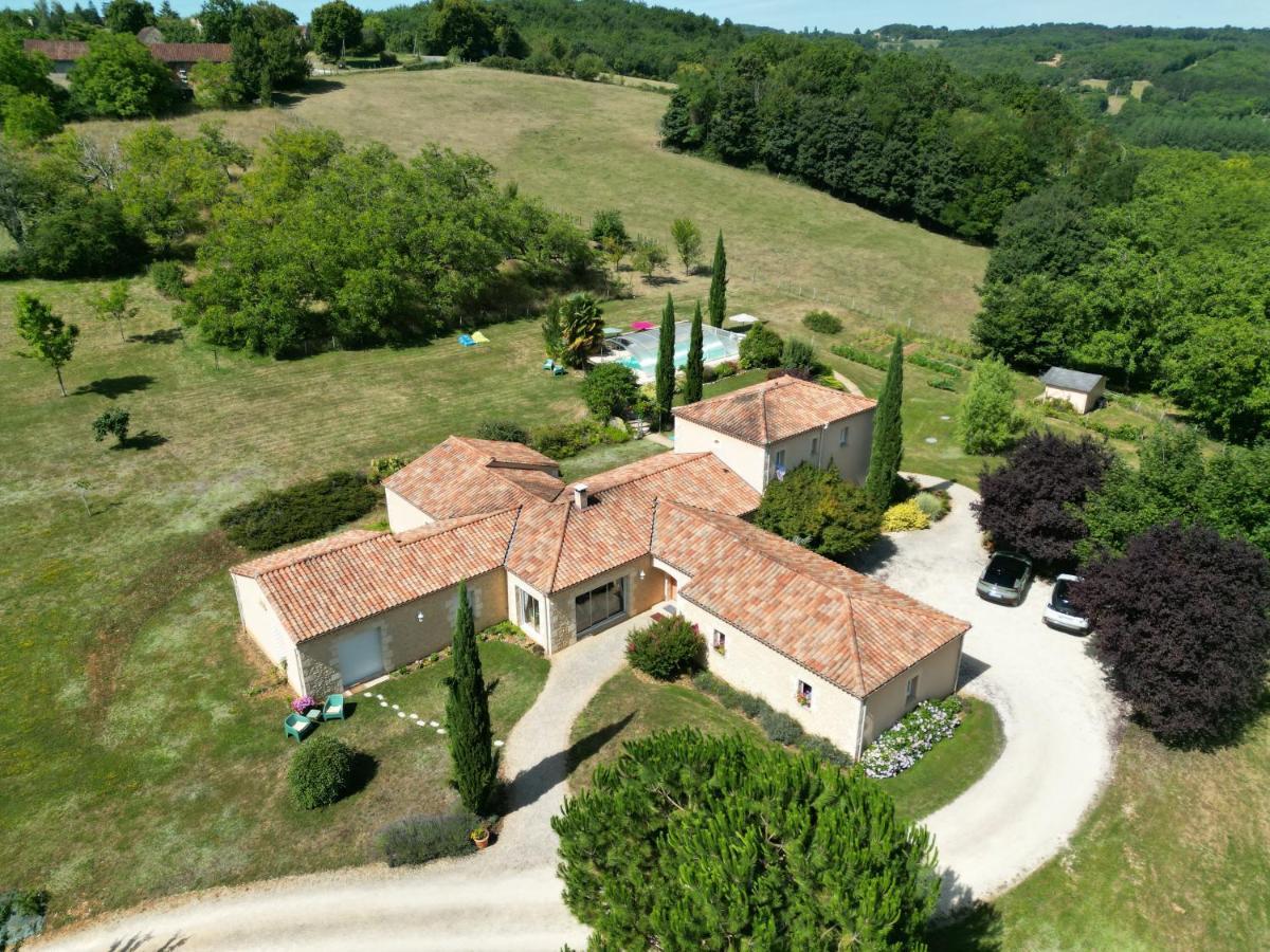 Les Chenes Rouges Bed & Breakfast *