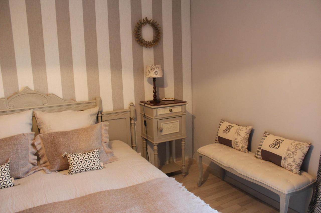 Bed & Breakfast Les Chenes Rouges